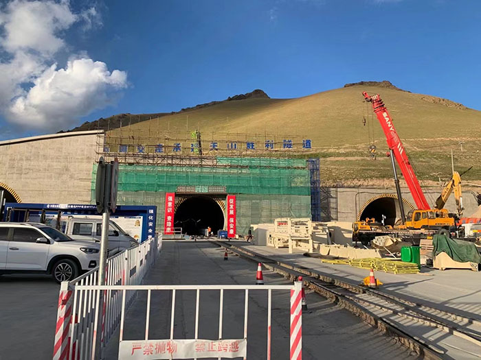 海南藏族自治州铁路桥梁高性能混凝土用石英砂